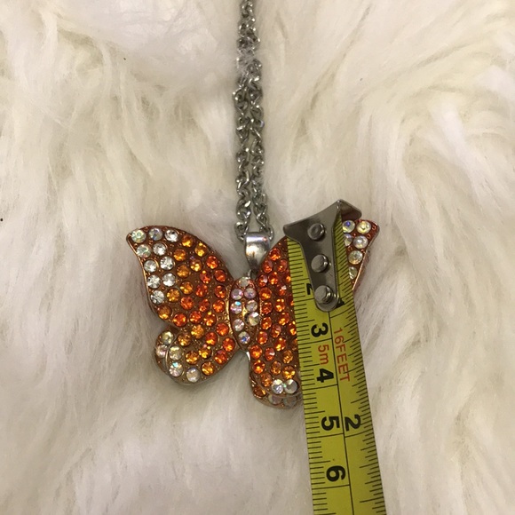 Butterfly Rhinestone Necklace - Picture 12 of 16